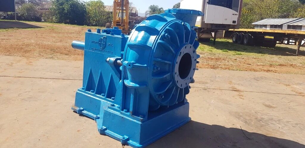 Heavy-duty industrial pump equipment